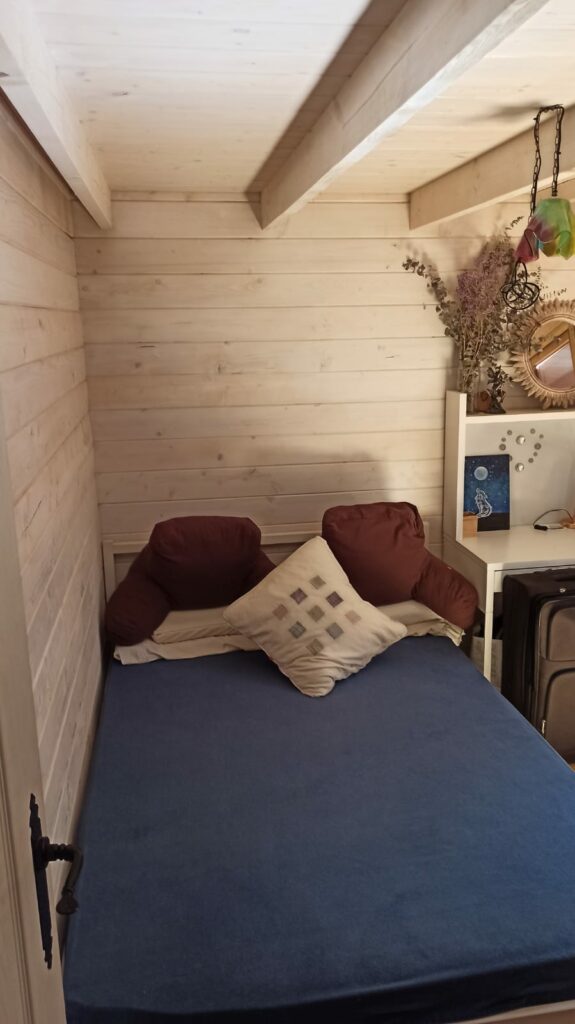 habitacio petita