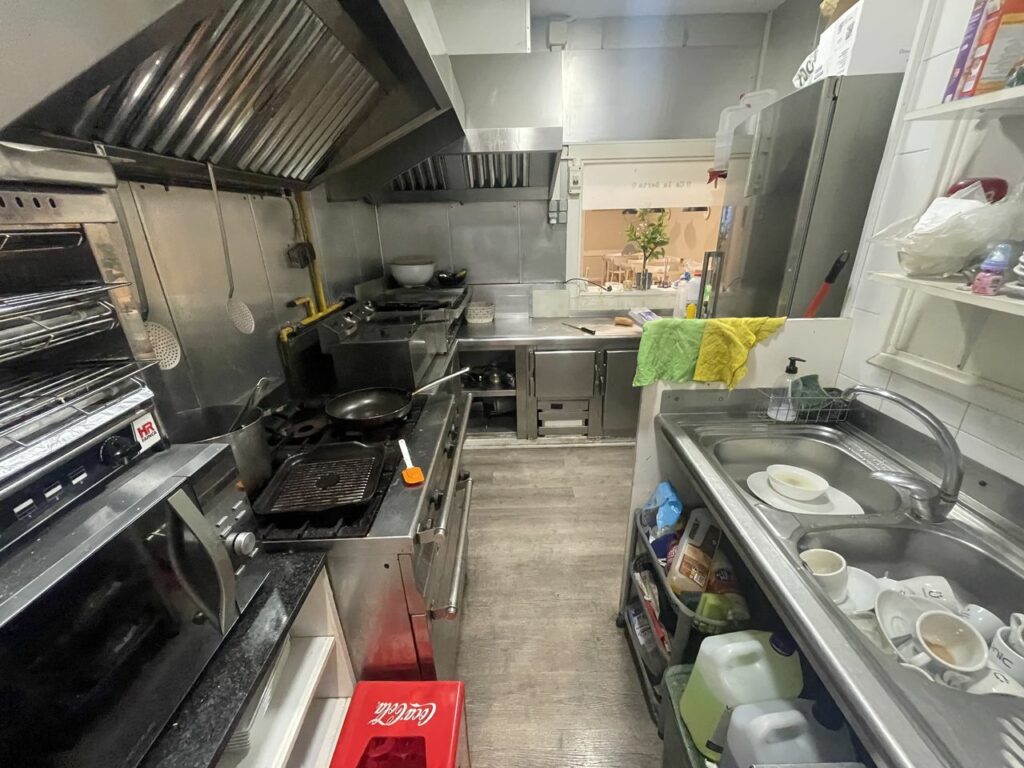 arcadia_traspaso_pepventura_restaurante_3