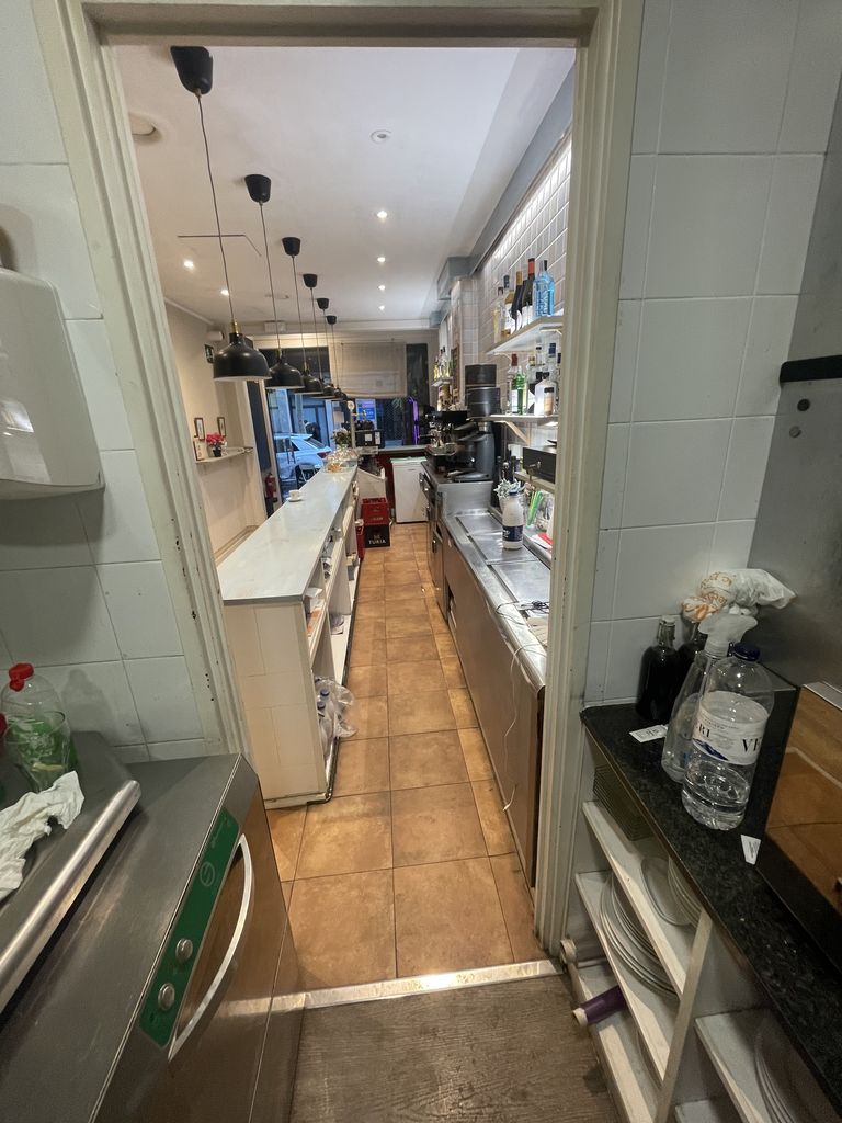 arcadia_traspaso_pepventura_restaurante_9